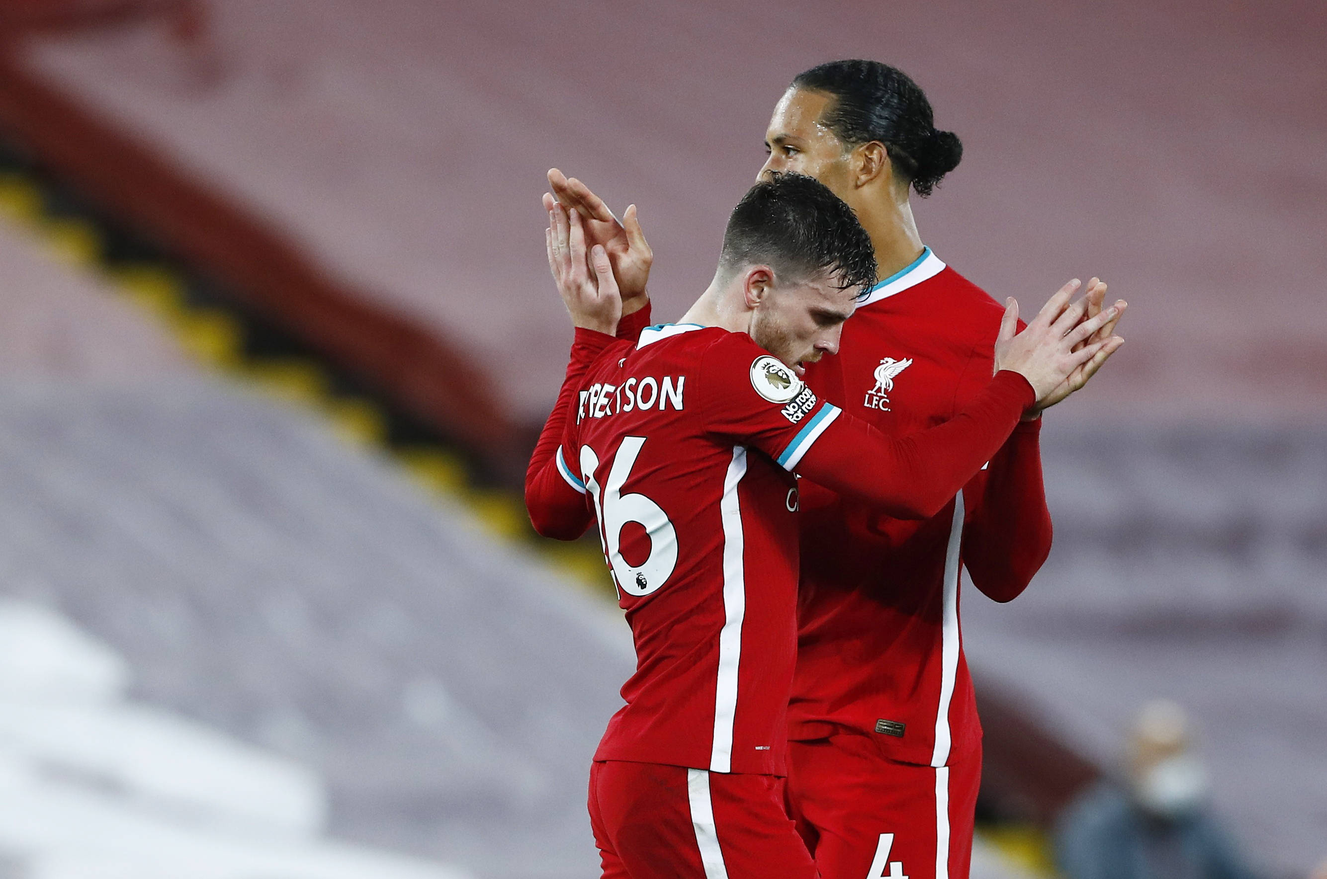 為球迷奉獻 為球迷奉獻